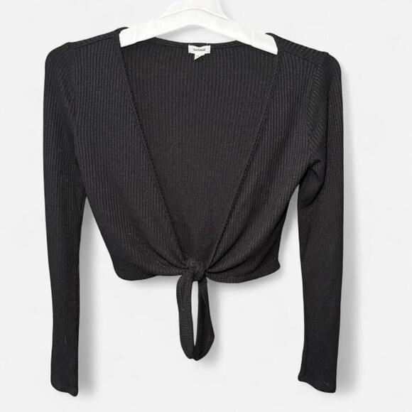 Garage Tops - GARAGE Women's XS Black Ribbed Crop Top Casual Knit